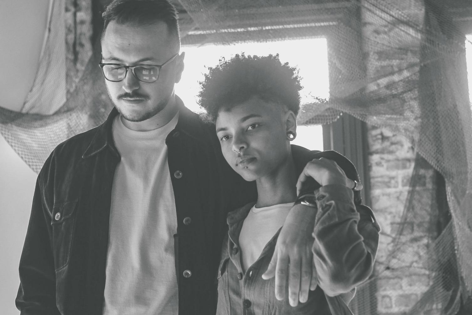 Momento di dialogo e connessione tra genitore e bambino