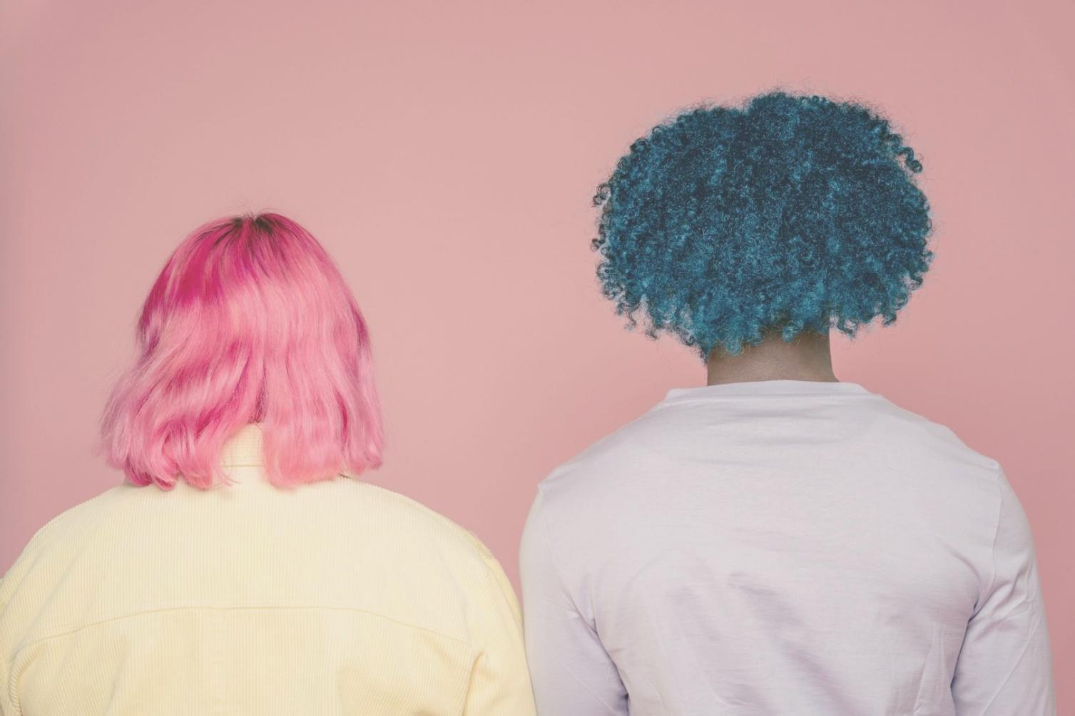 Famiglia che trascorre tempo insieme in un momento di quotidianità